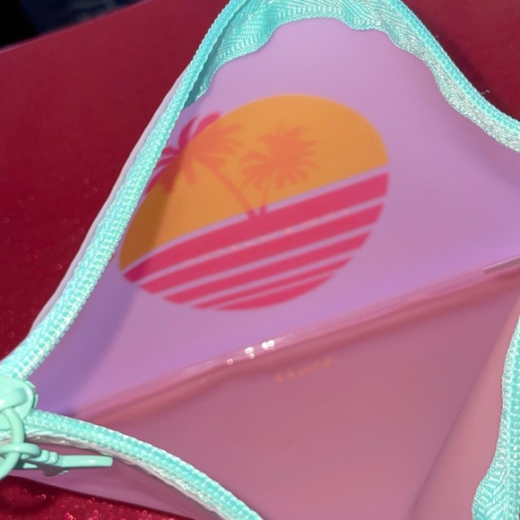3/$10 Ipsy Glam Bag New July 2020 Take a Break Escape Frosted Pink Teal Airplane - Picture 7 of 10
